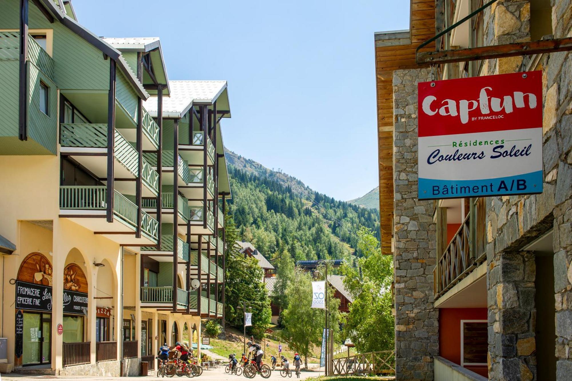 Residence Capfun Couleurs Soleil, Oz En Oisans Oz Buitenkant foto